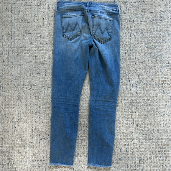 Mother Looker Ankle Fray size 27 - Picture 6 of 12